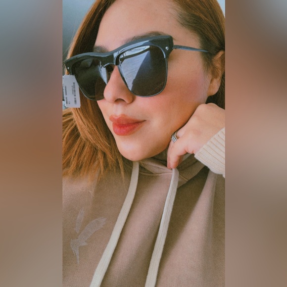 SALE🌻ALEXANDER MCQUEEN unixes sunglasses ✨❤️ - Picture 14 of 16